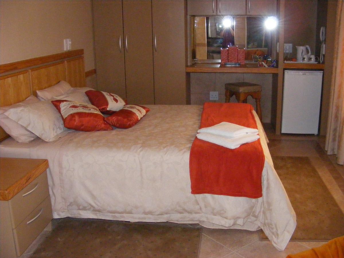 Bubez Guesthouse Barberton Eksteriør billede